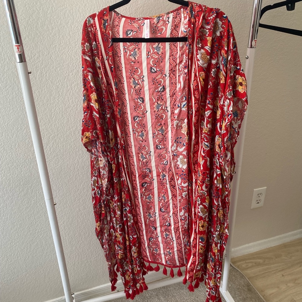 Patterned duster